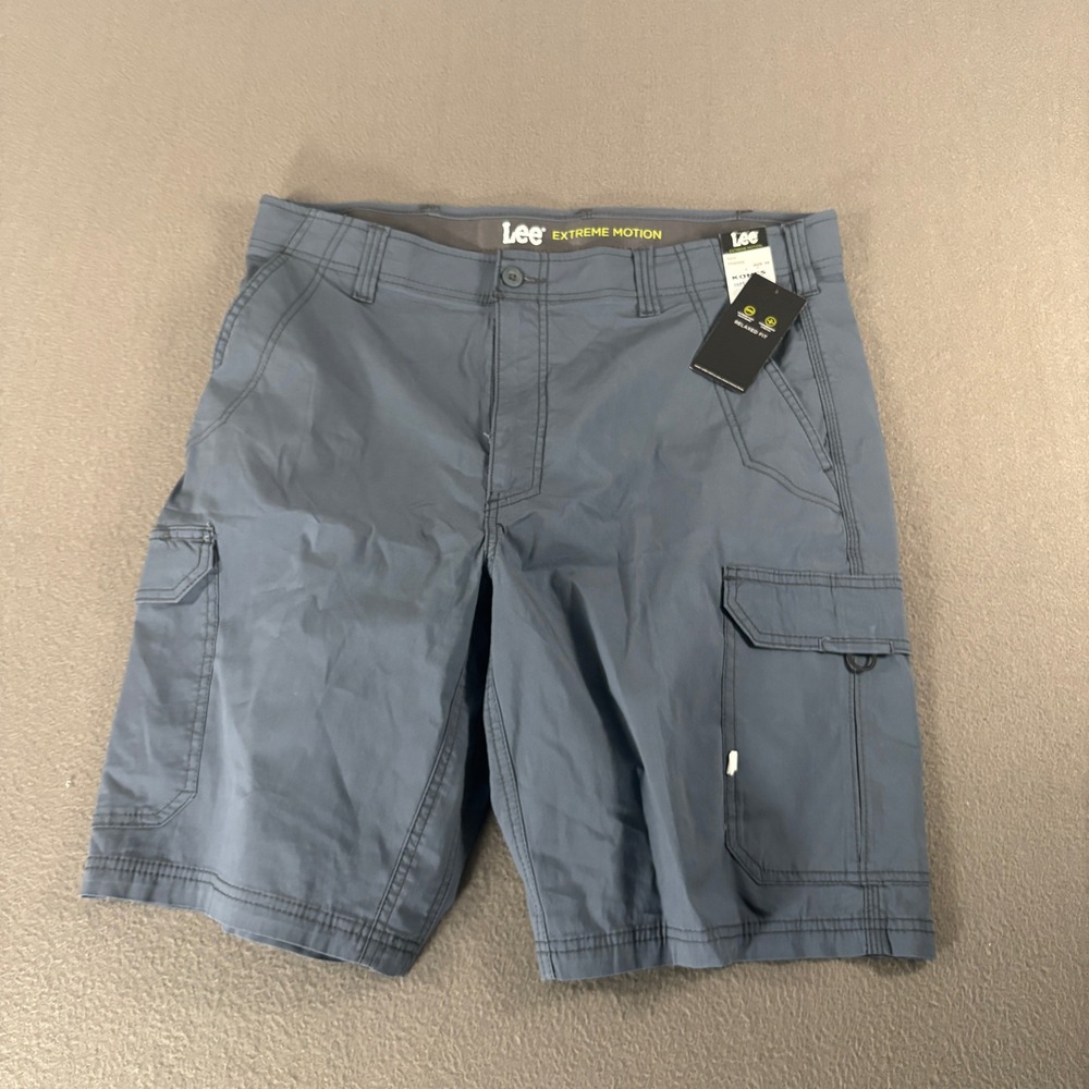 Lee Extreme Motion Cargo Shorts Mens Size 38 Slate Blue Relaxed 102187013